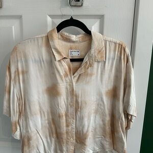 Frank & Oak Cropped Beige Tie-Dye Button Down Shirt
